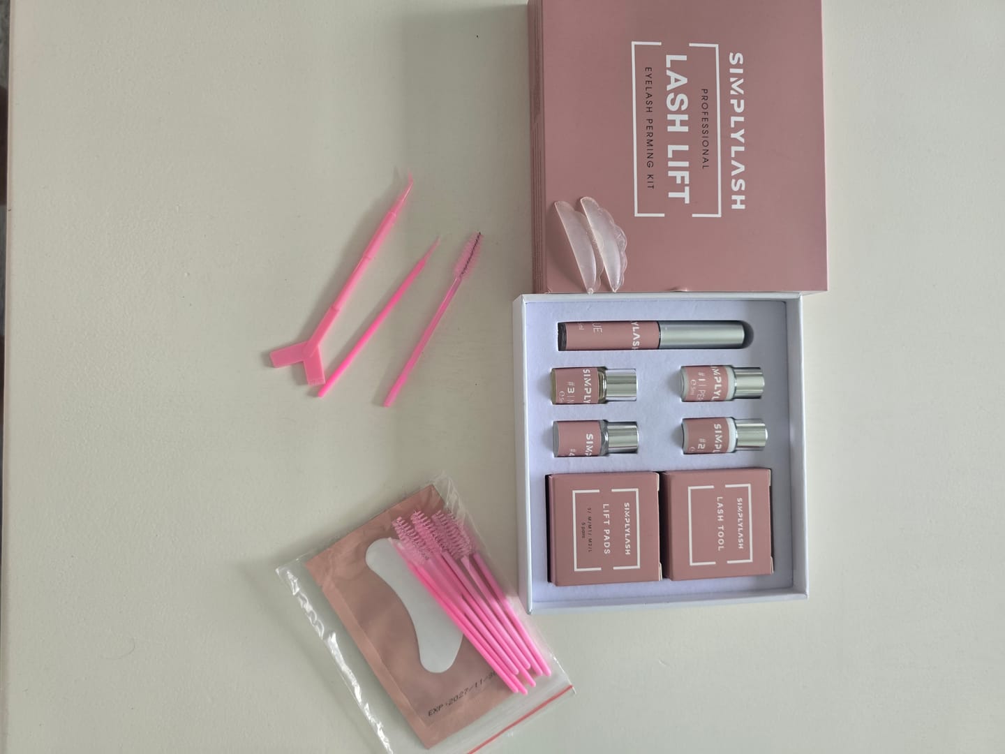Customer photo review of SimplyLash kit