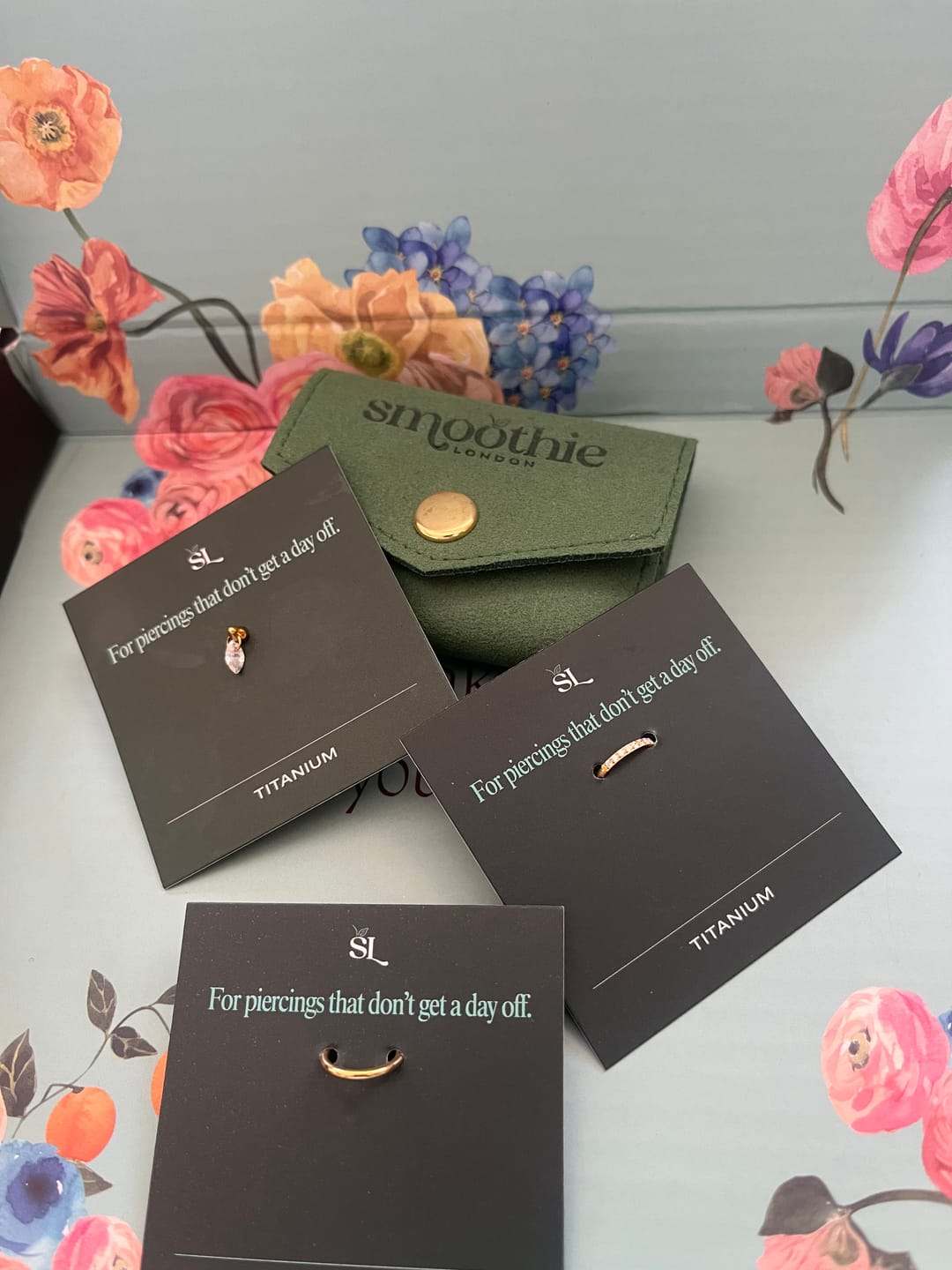 Customer photo review of Eternity Pavé Clicker Gold