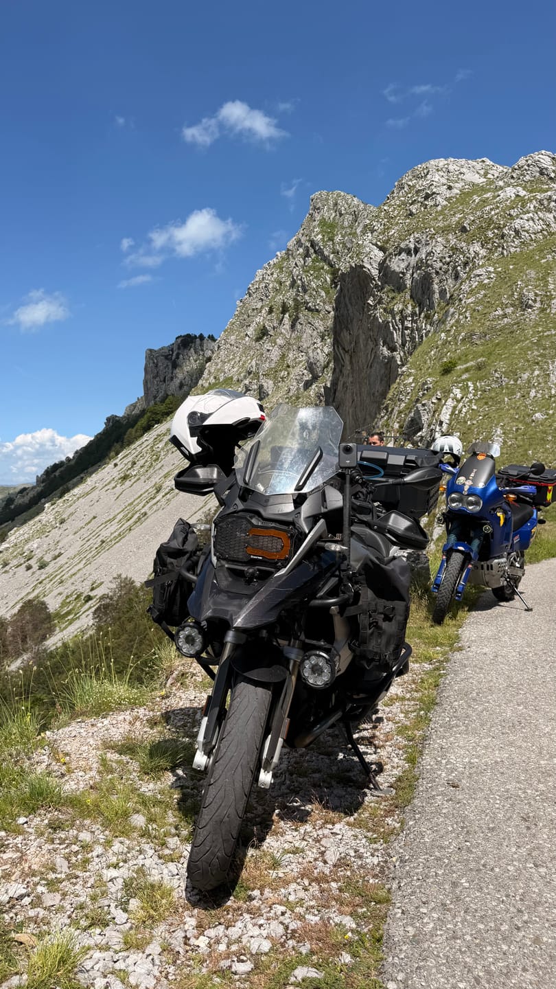 Customer photo review of Under Nose Mount for Motorcycle Lights