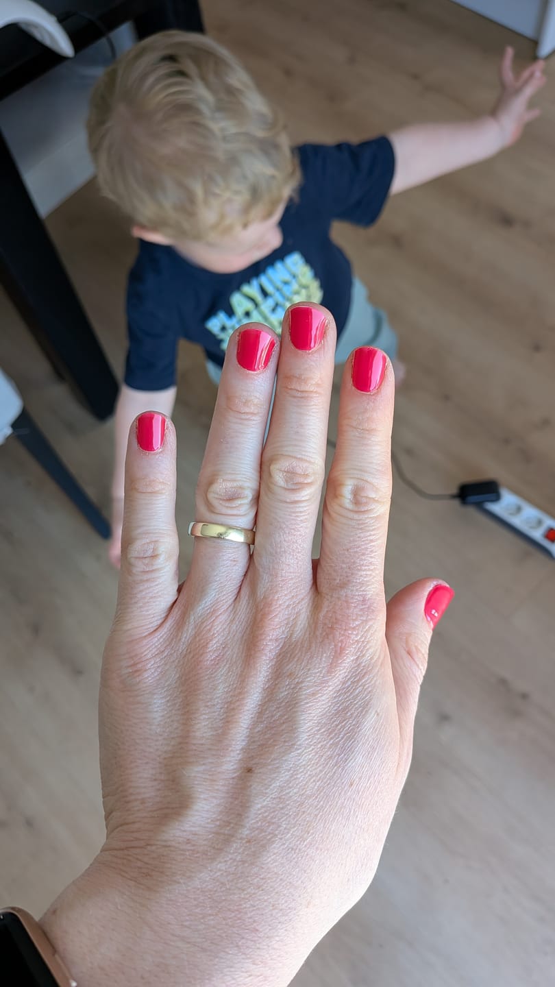 Customer photo review of UV Gel: Flamingo Frill