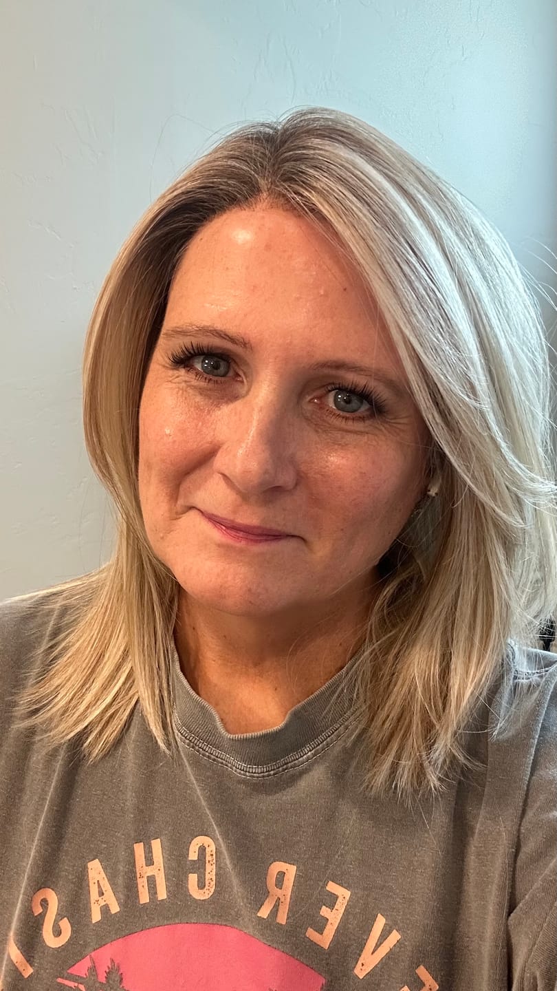 Customer photo review of SHEER PERFECTION - Neutral Sand Blonde