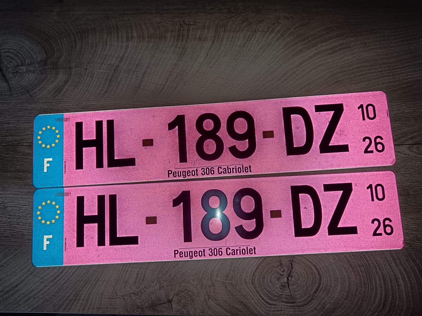 Customer photo review of Plaque rose auto WW