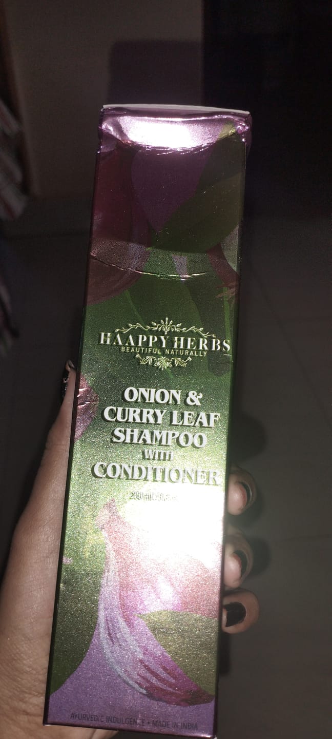 Customer photo review of Onion & Curry Leaf Shampoo With Conditioner