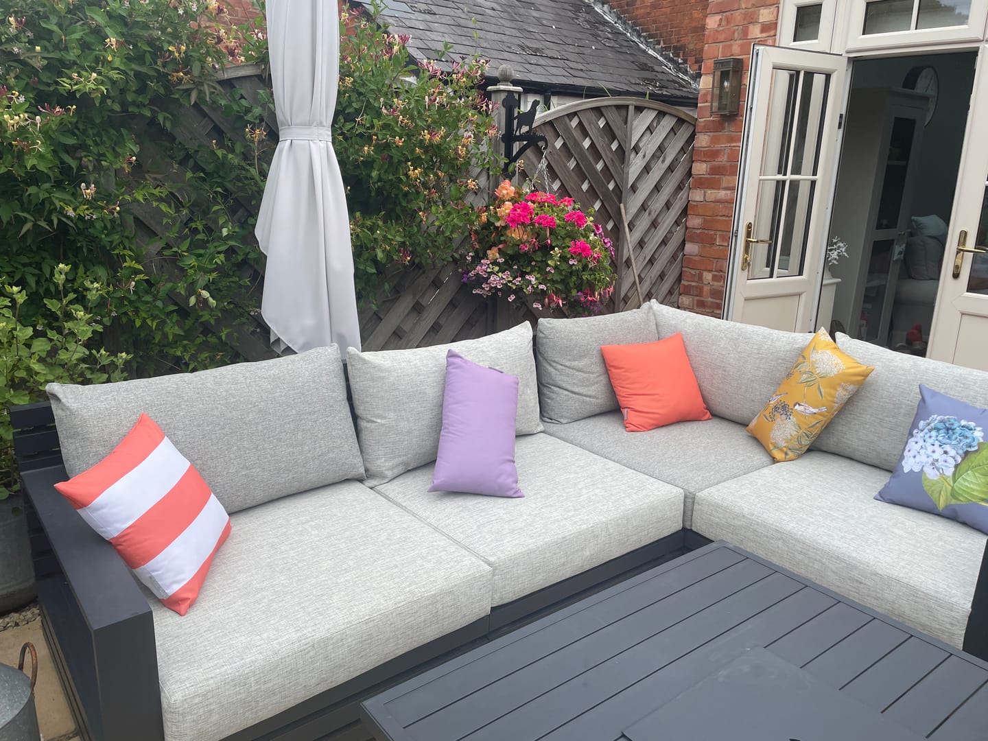 Customer photo review of Outdoor Garden Waterproof Rectangle Cushion - Birds On Elderflower