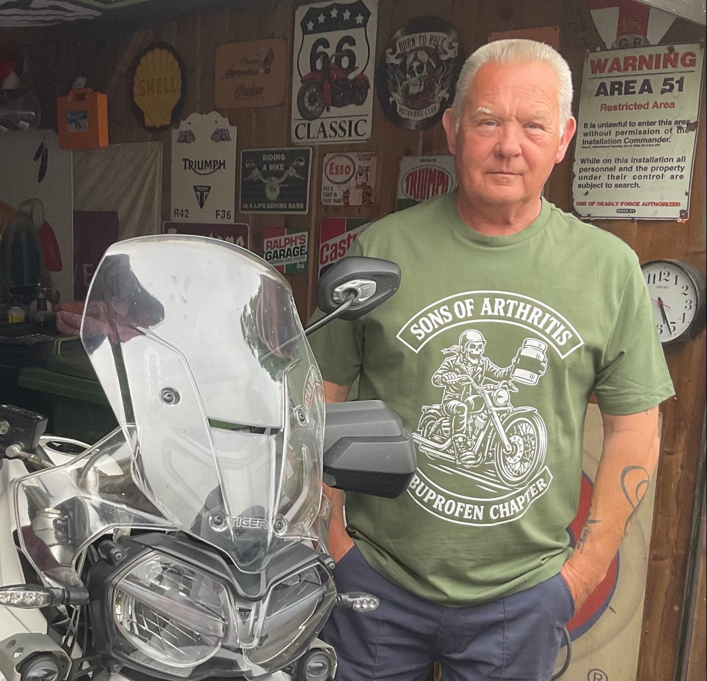 Customer photo review of SONS ARTHRITUS 026 T Shirt