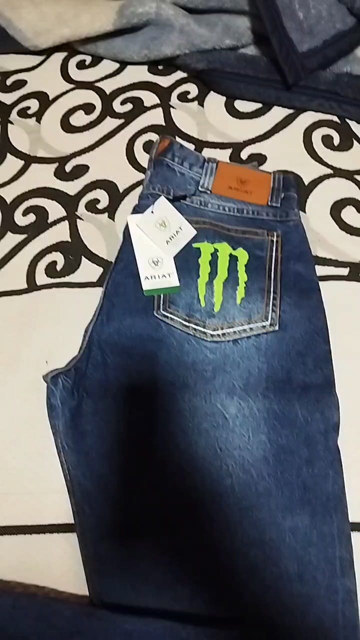 Customer photo review of Calça Country Masculina Ariat M5