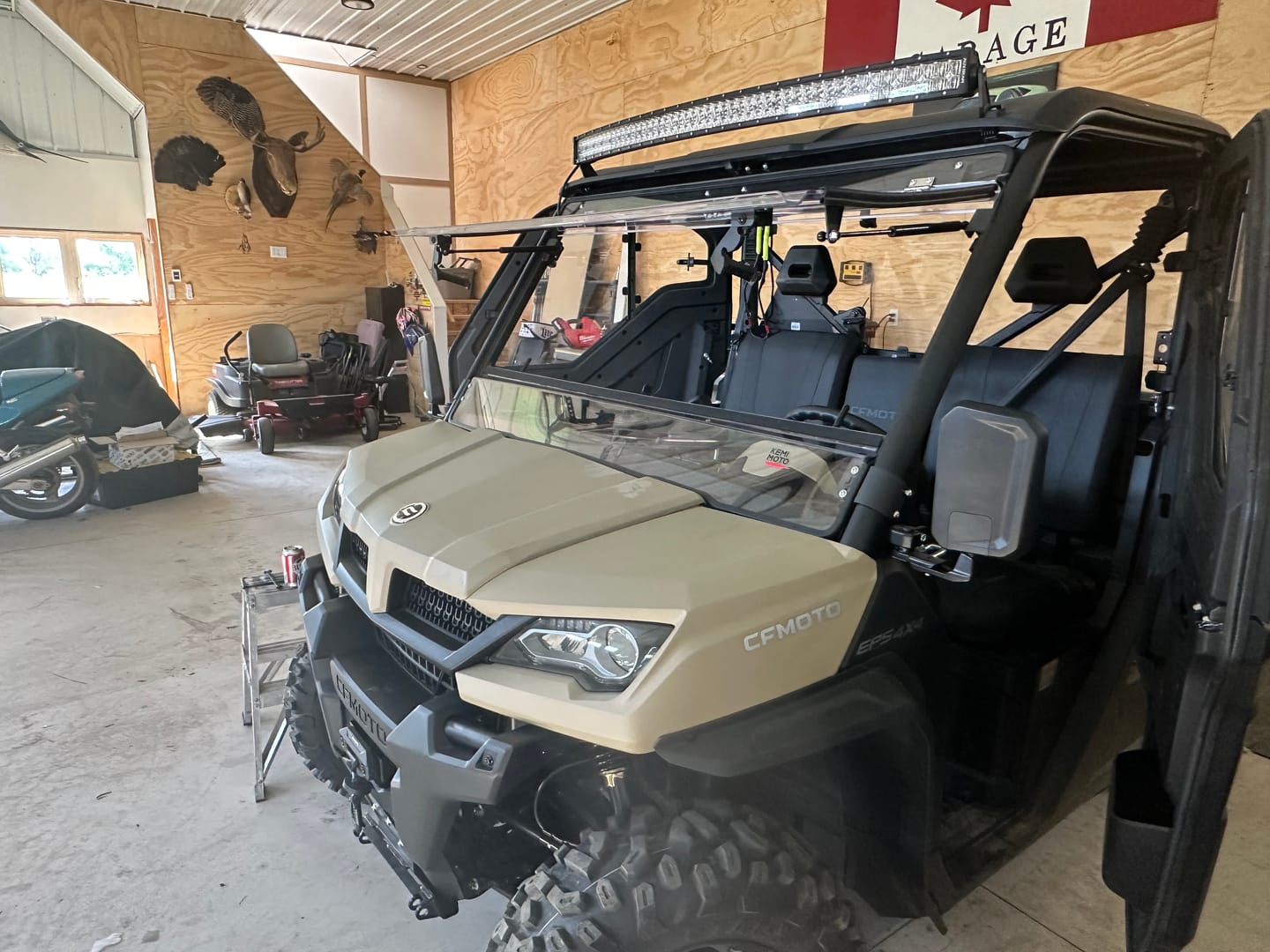 Customer photo review of 2-IN-1 Flip Windshield for CFMOTO UForce 1000 / 1000XL