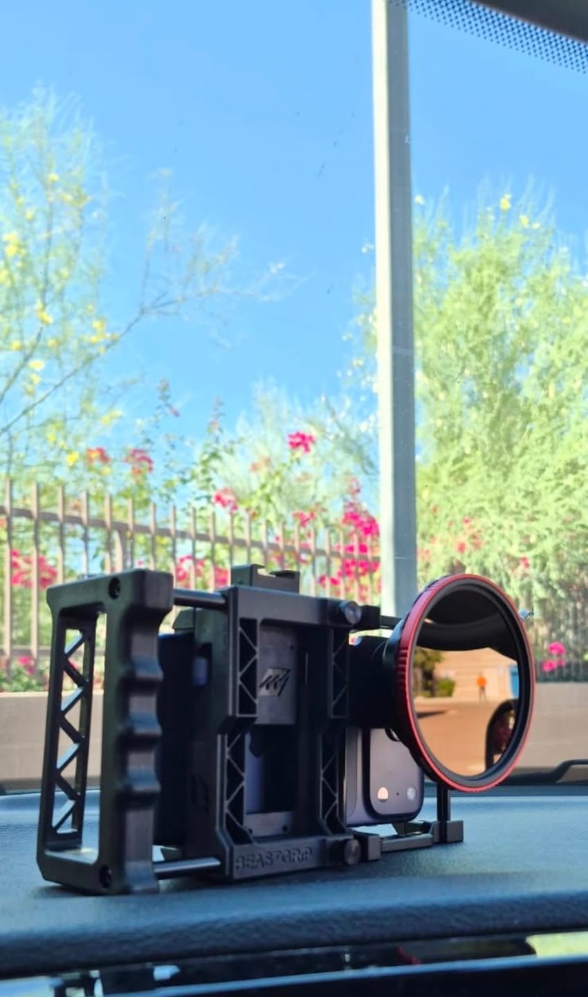Customer photo review of Beastgrip Pro
