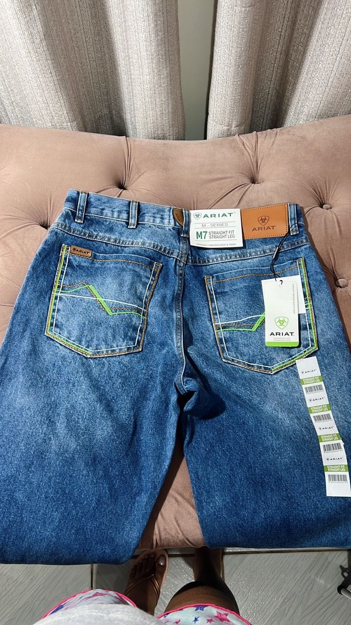 Customer photo review of Calça Country Masculina Ariat M5