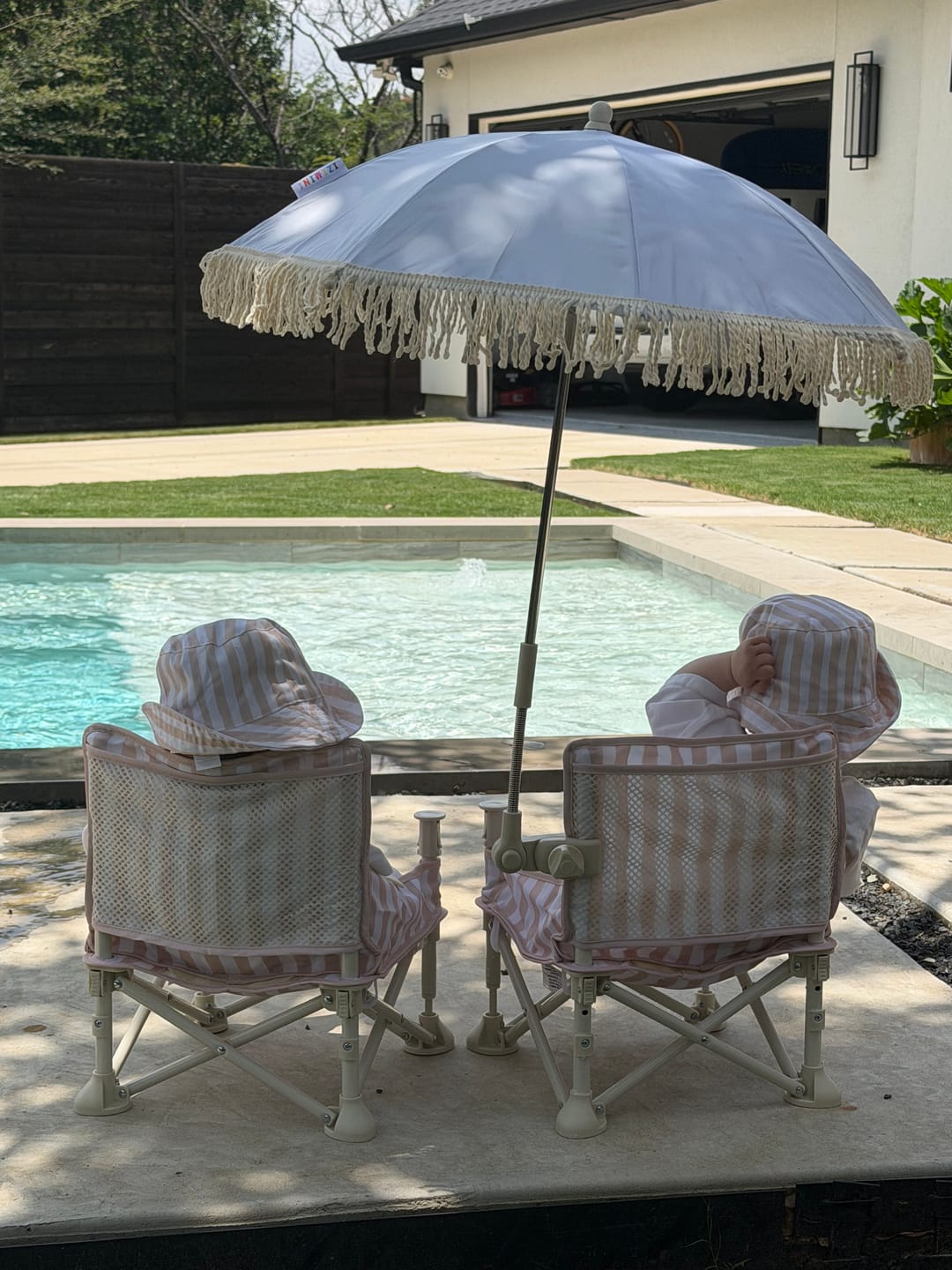 Customer photo review of Off-White Mini Umbrella