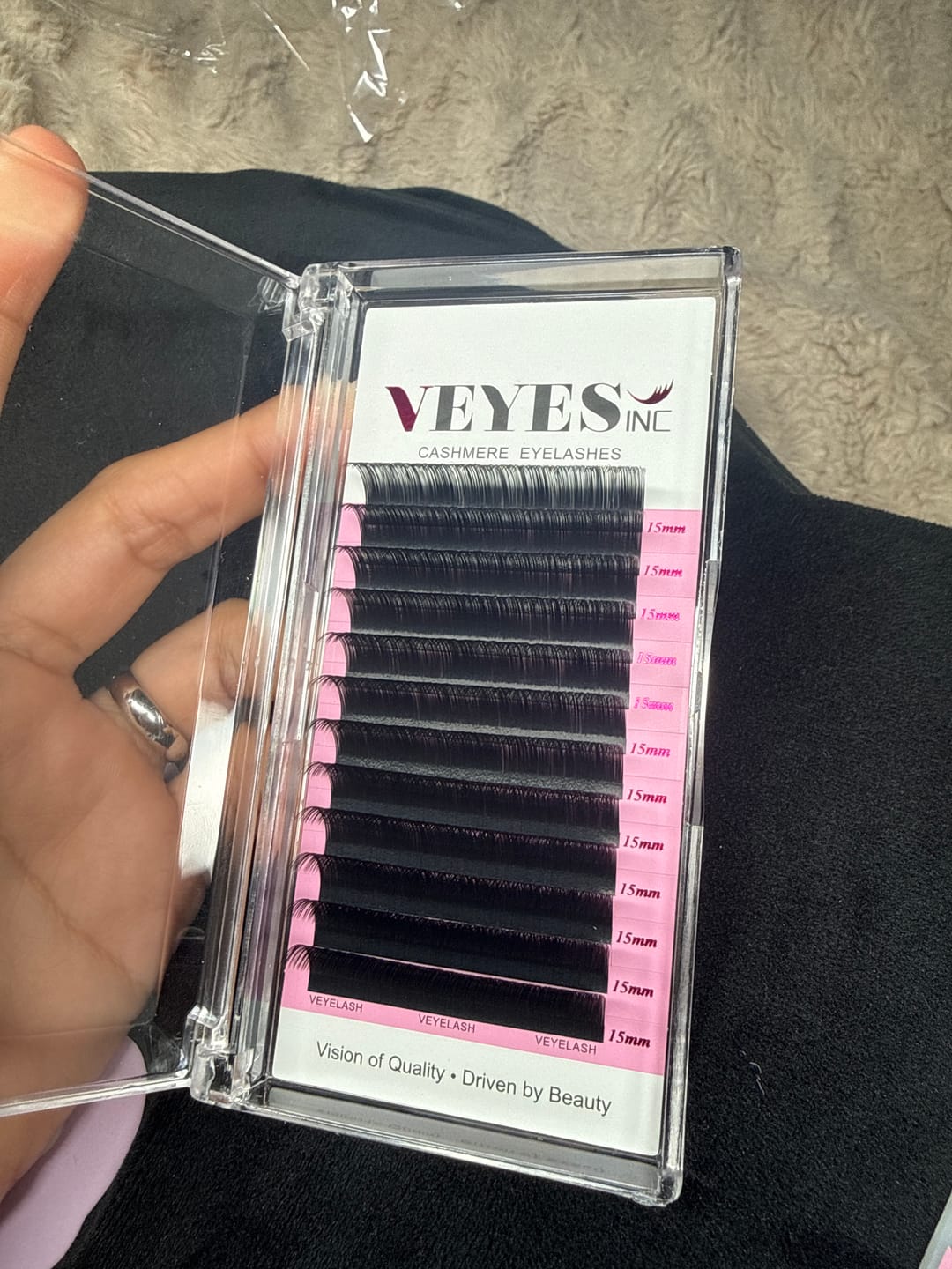 Customer photo review of VEYESINC Cashmere Lashes - 0.03MM