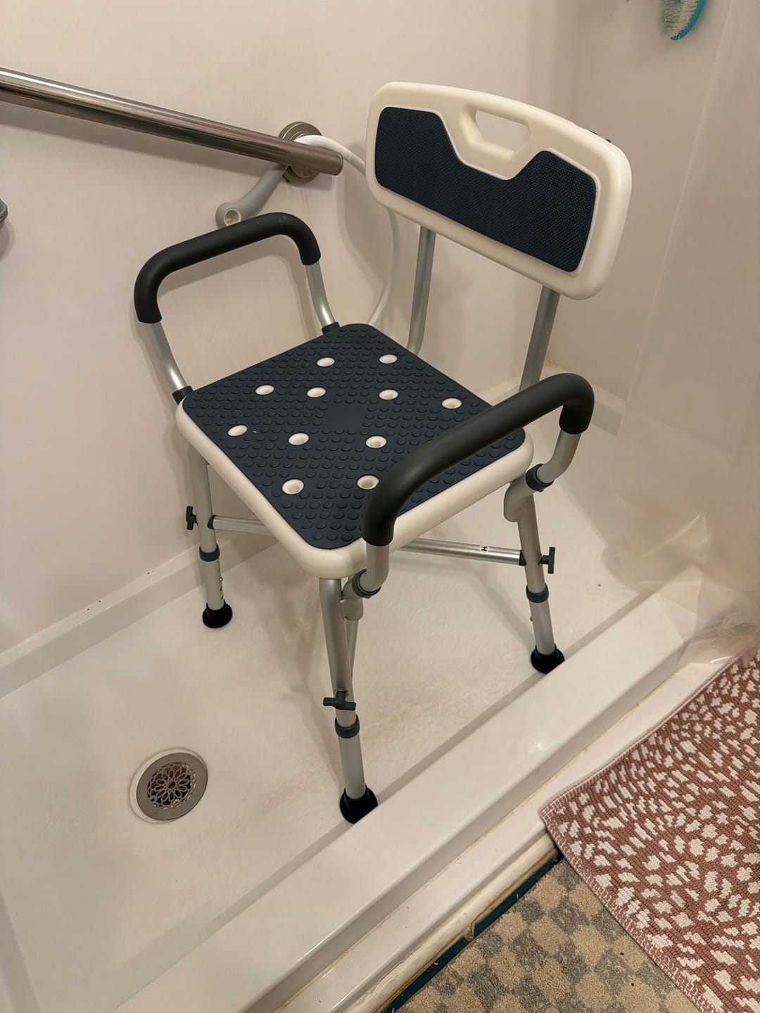 Customer photo review of Heavy Duty Shower Chair with Arms (450lb Capacity)