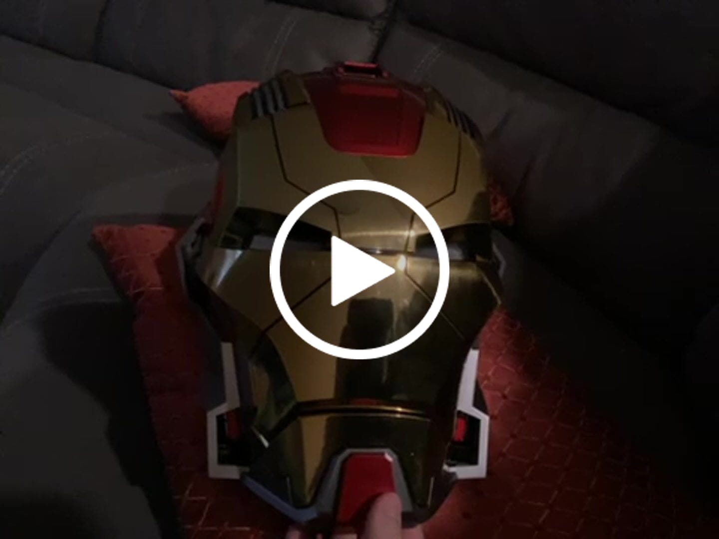 Customer video review of US | 2026 MK17 Life-Size Wearable 1/1 ironman Helmet | english version