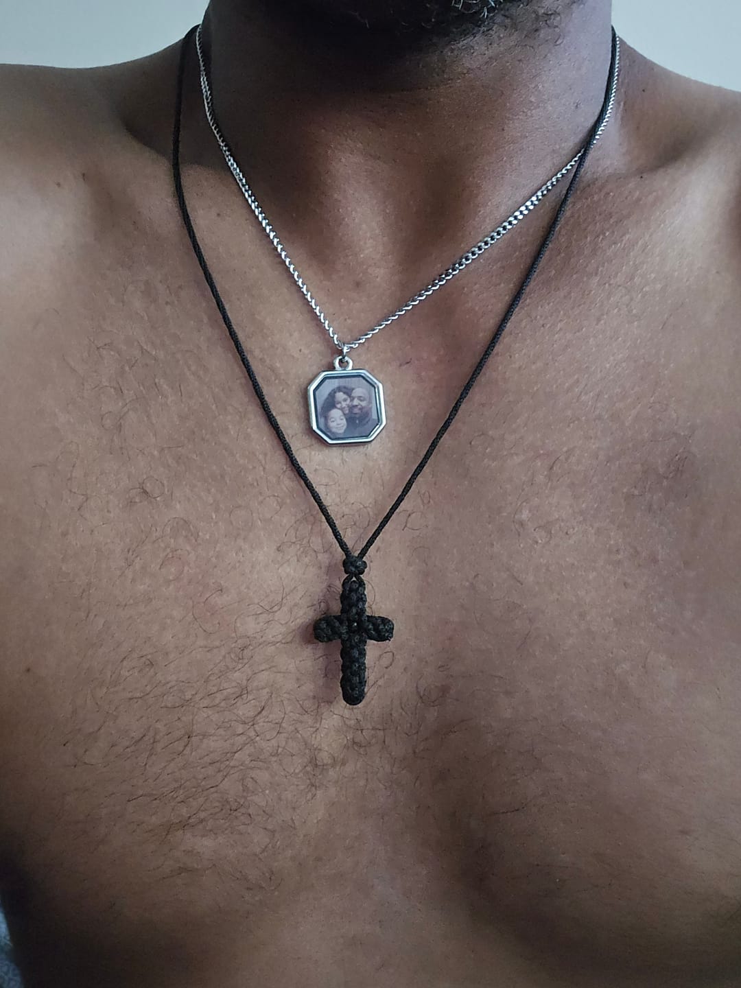Customer photo review of Εξατομικευμένο κολιέ με μυστική φωτογραφία
