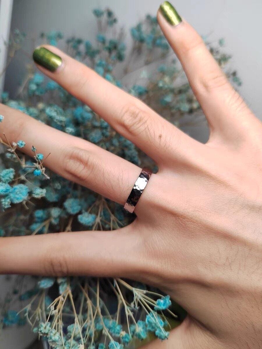 Customer photo review of Glimpse Eternity Pure Tantalum Hammered Mirror Ring