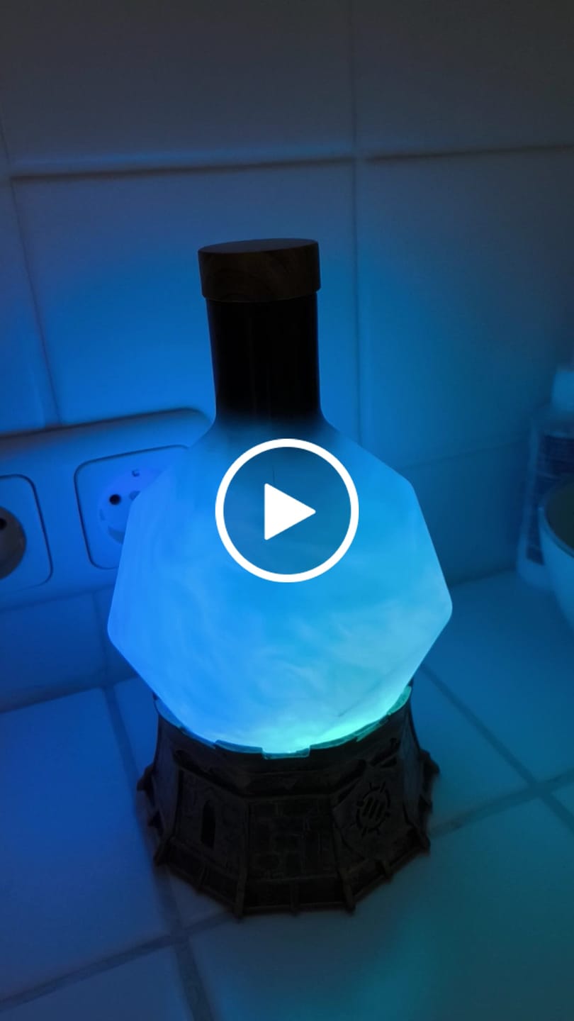 Customer video review of Sorcerer’s Potion Light (Ambiente Tischleuchte)