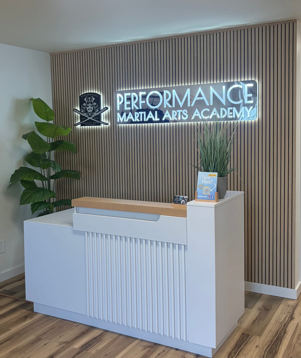 Customer photo review of CUSTOM MOCKUP SIGN FOR Julie Cunningham