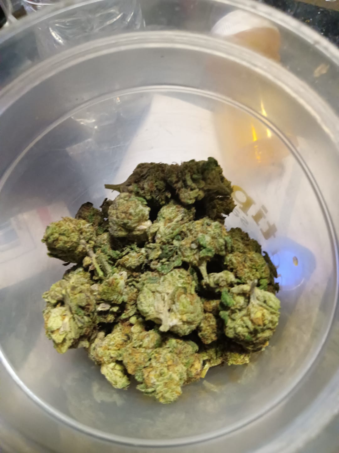 Customer photo review of Apple MAC Exotic THCA Mediums