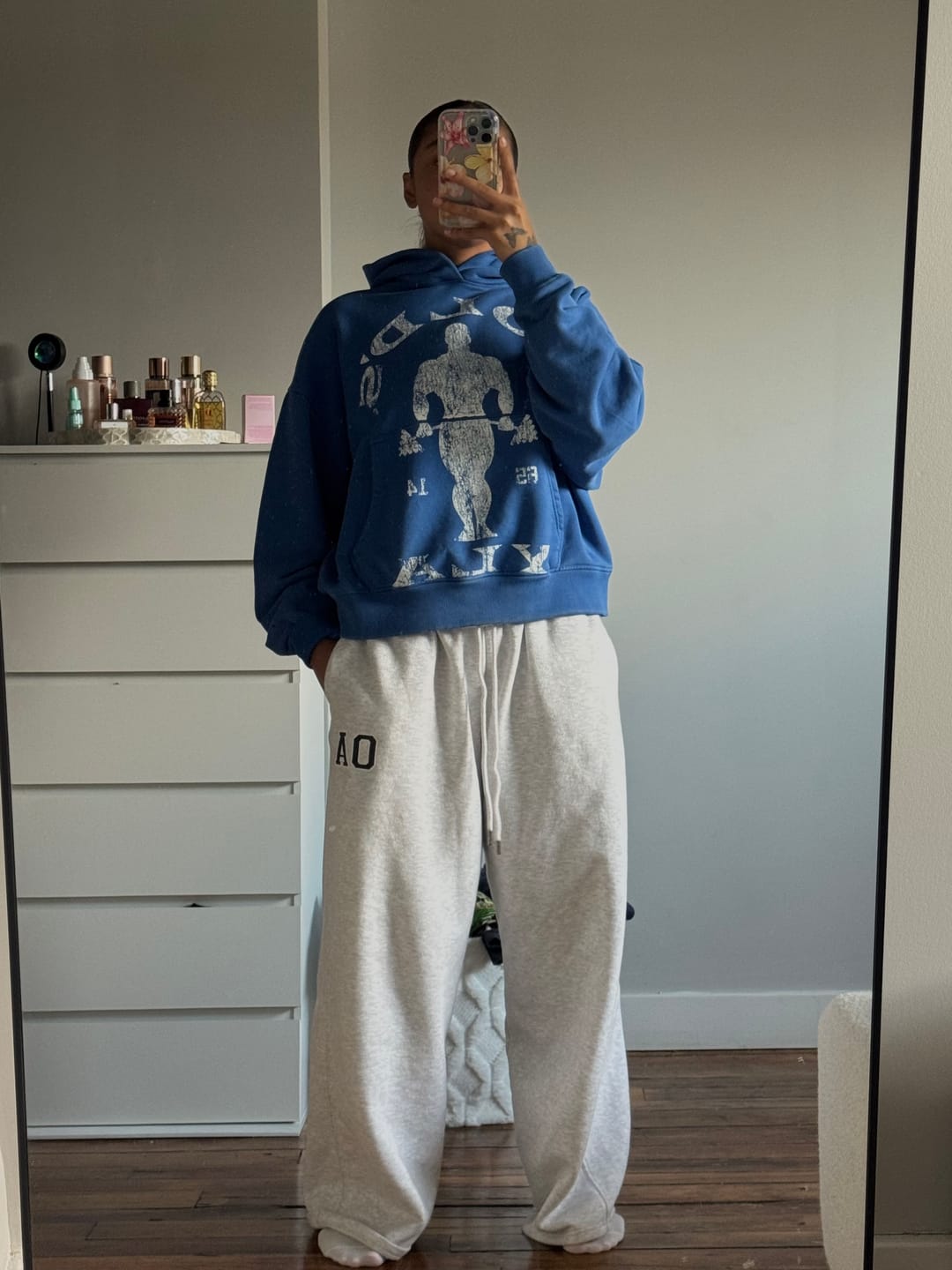 Customer photo review of 5161 - Golds Gym Classic Pullovers