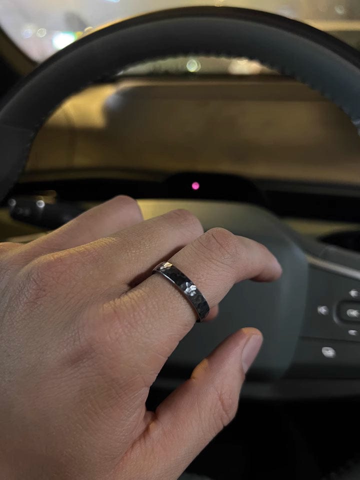 Customer photo review of Glimpse Eternity Pure Tantalum Hammered Mirror Ring