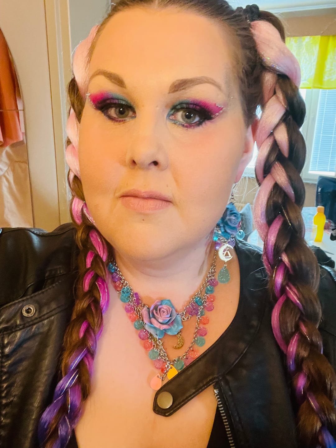 Customer photo review of Rose-kaulakoru