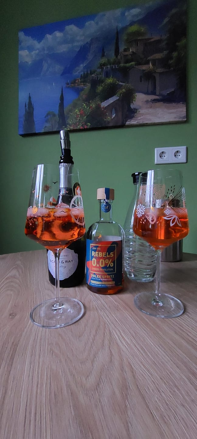 Customer photo review of REBELS 0.0% DOLCE SPRITZ (alcohol-free Spritz)