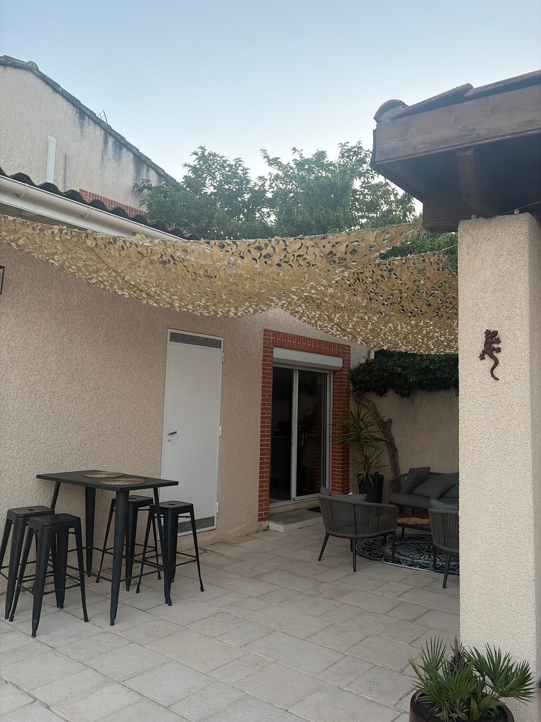Customer photo review of Filet de camouflage triangulaire sable