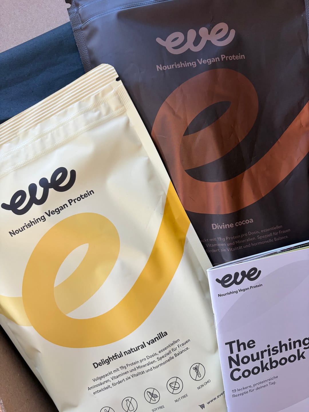 Customer photo review of Nourishing Vanilla Protein (vegan)