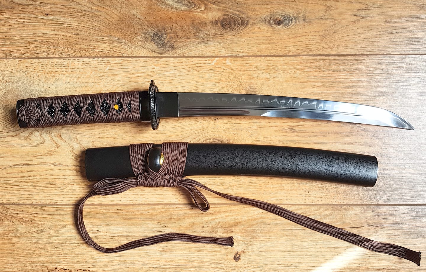 Customer photo review of The Shuramanei Handmade Tanto Katana Clay Tempered T10 Steel