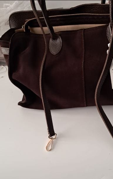 Customer photo review of Totem Large |  Hakiki Süet Deri El ve Omuz Çantası | Kahve