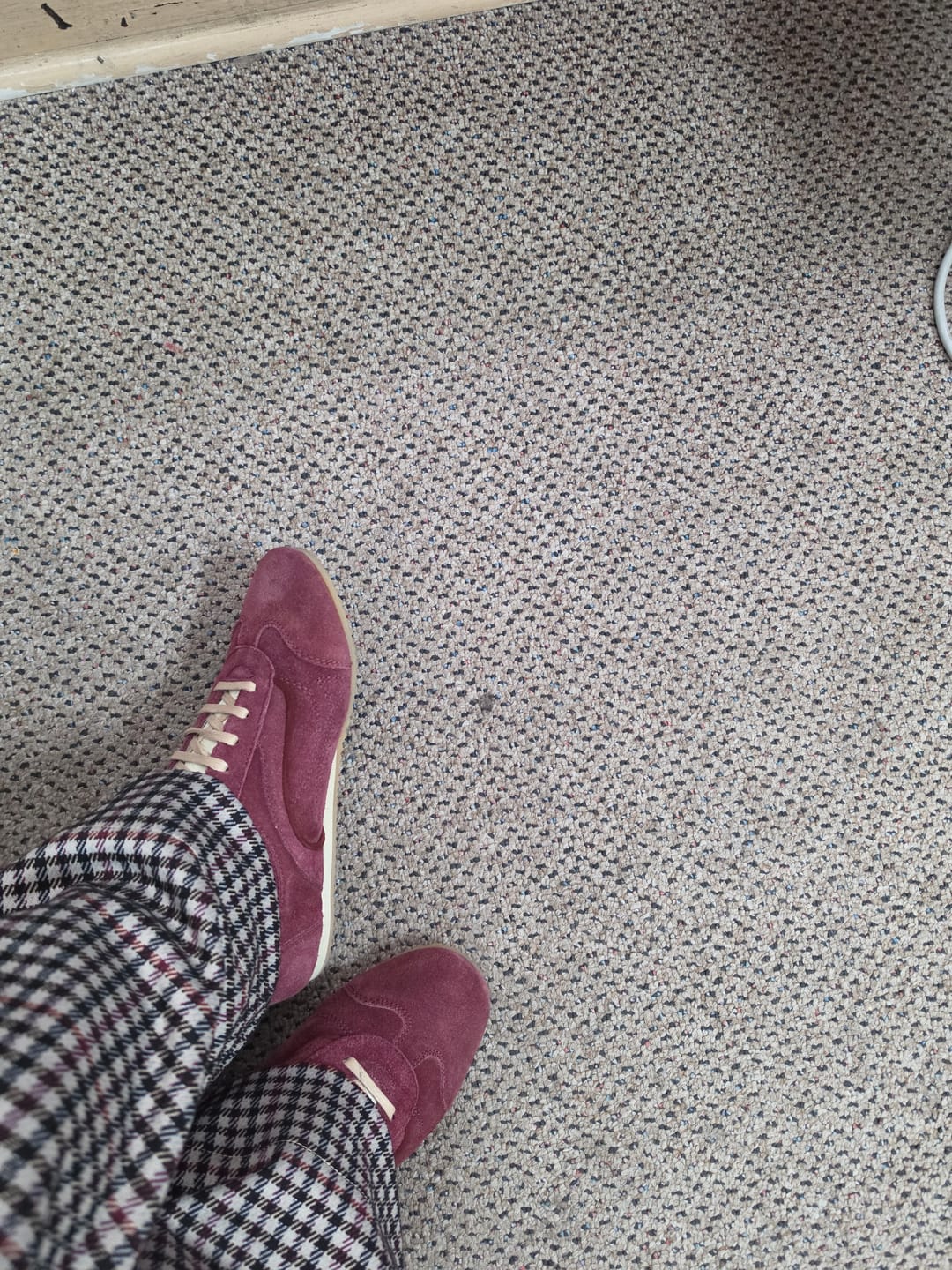 Customer photo review of Zapatilla Freeman Cuero Gamuza Vino