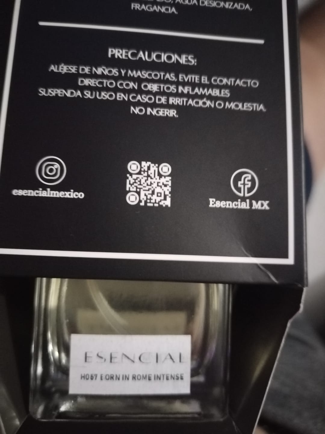 Customer photo review of H057 Inspirado en: Valentino Uomo Born In Roma Intense - Valentino