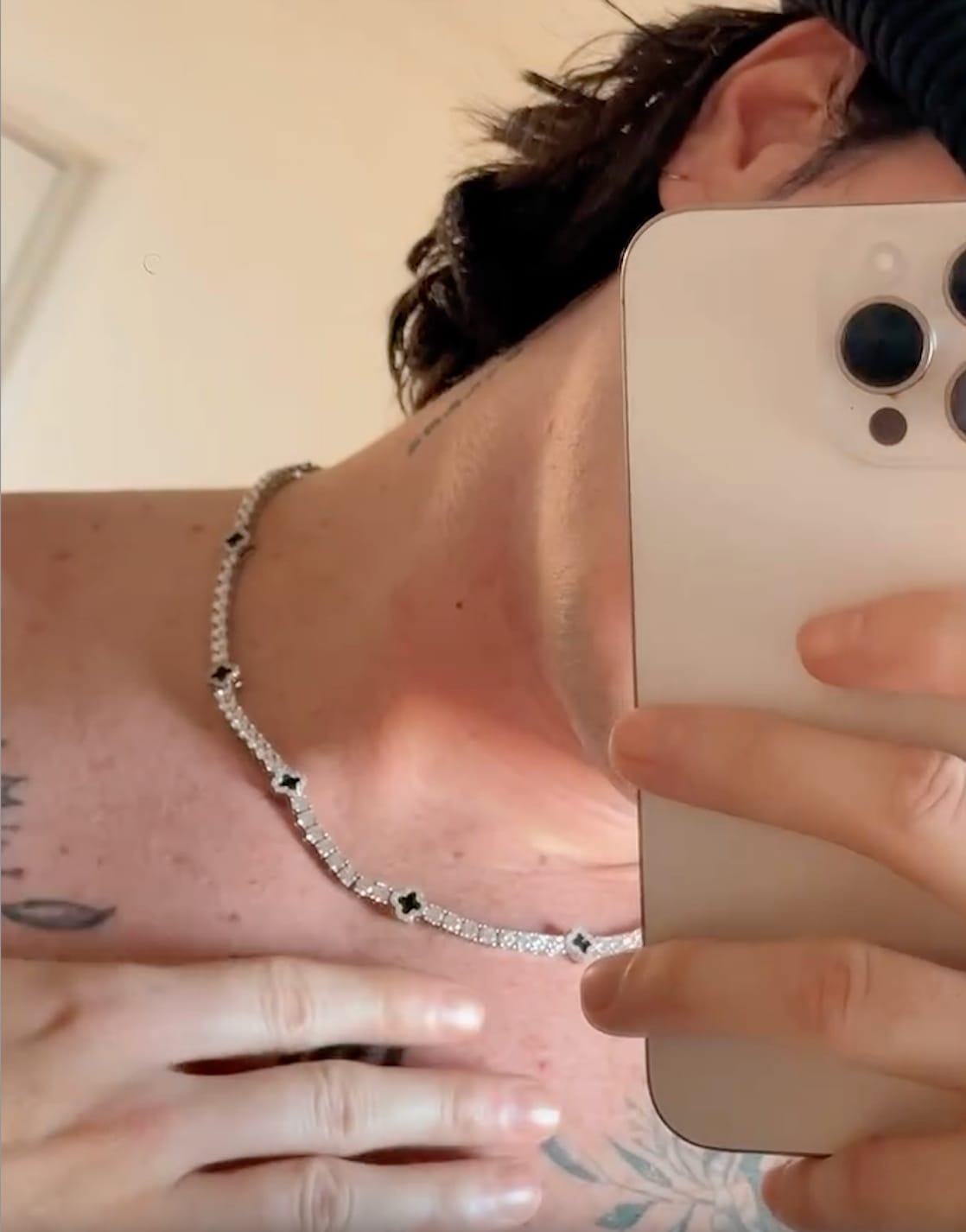 Customer photo review of GL Black Onyx Clover 925 Silver Moissanite 3mm 5mm Tennis Chain