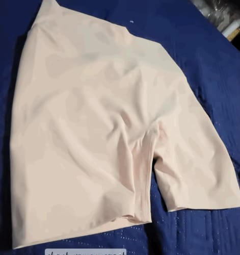 Customer photo review of Short Modellante Curvely™ | Pancia Piatta, Comfort Totale e Zero Arrotolamenti