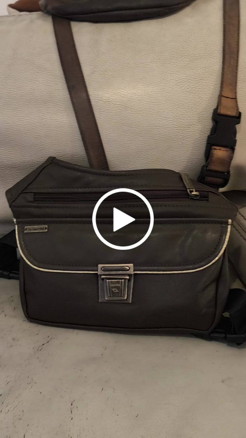 Customer video review of Riñonera "Classic Brown Chocolate & Old Gold” + Bolsillo trasero · Piel · Pieza Exclusiva Núm. 19066