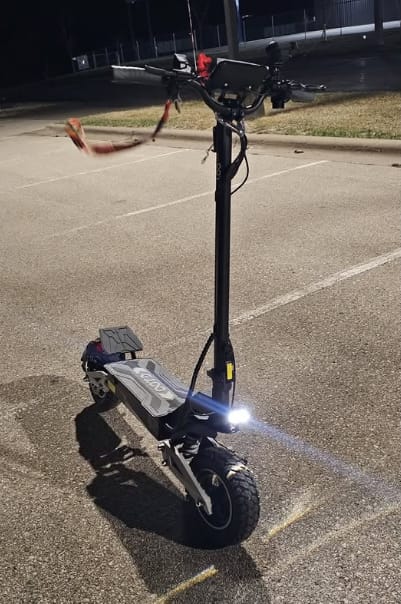 Customer photo review of OOTD T10 E-Scooter（ship to UK）