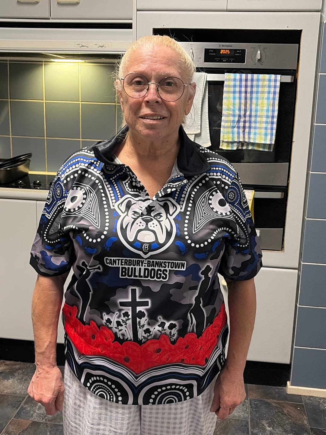 Customer photo review of ANZAC Day Canterbury Bankstown Bulldogs Polo Shirt Military Memorial Aboriginal Indigenous Art TS04