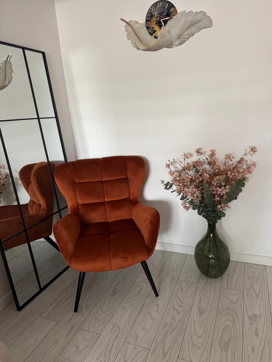 Customer photo review of Fotoliu TYRION, stofa catifelata scortisoara - Bluvel 4215, 75x86x91 cm