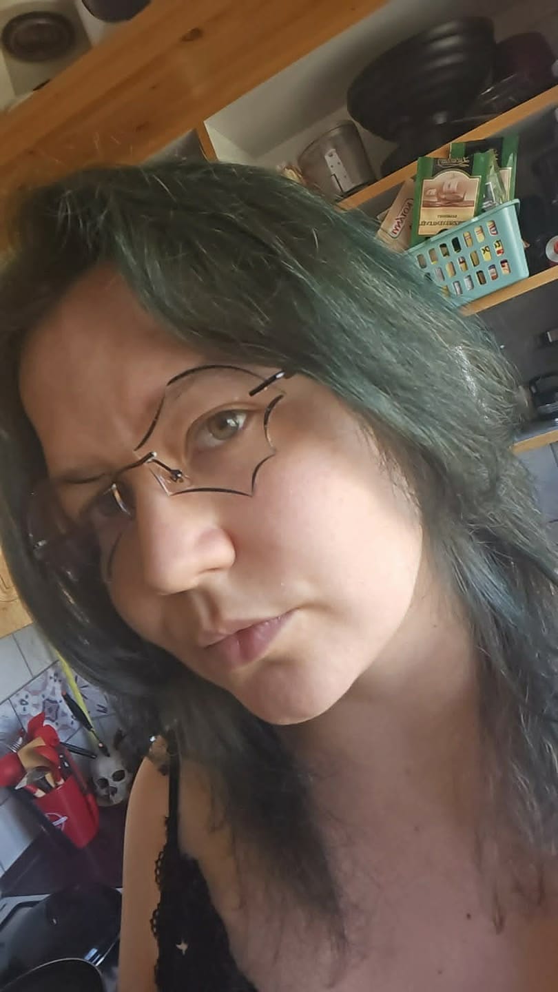 Customer photo review of Batty Eyeglasses