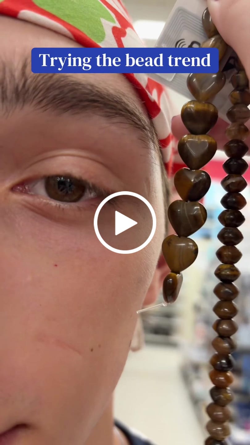 Customer video review of Chrysanthemum Bandana