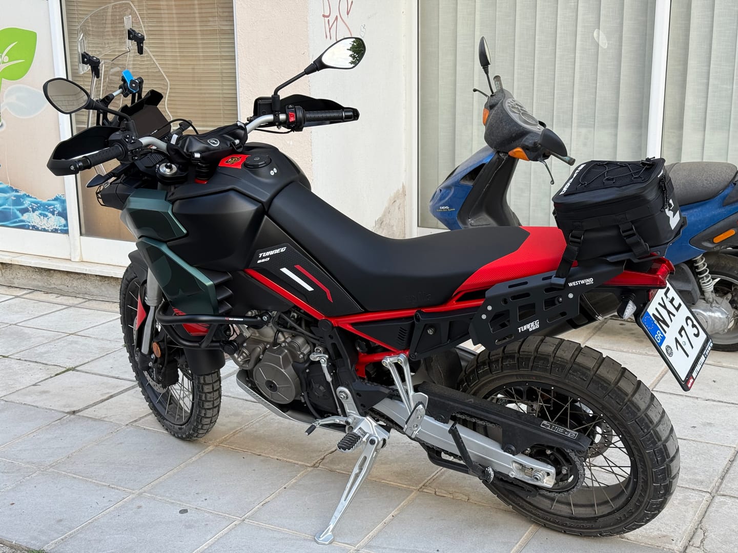 Customer photo review of Aprilia Tuareg 660 Ranger-Wilds Racks