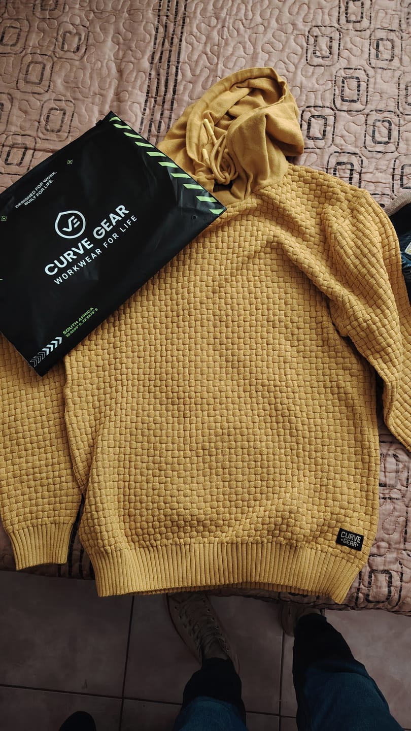 Customer photo review of Fusion Hoodie Knit Mustard