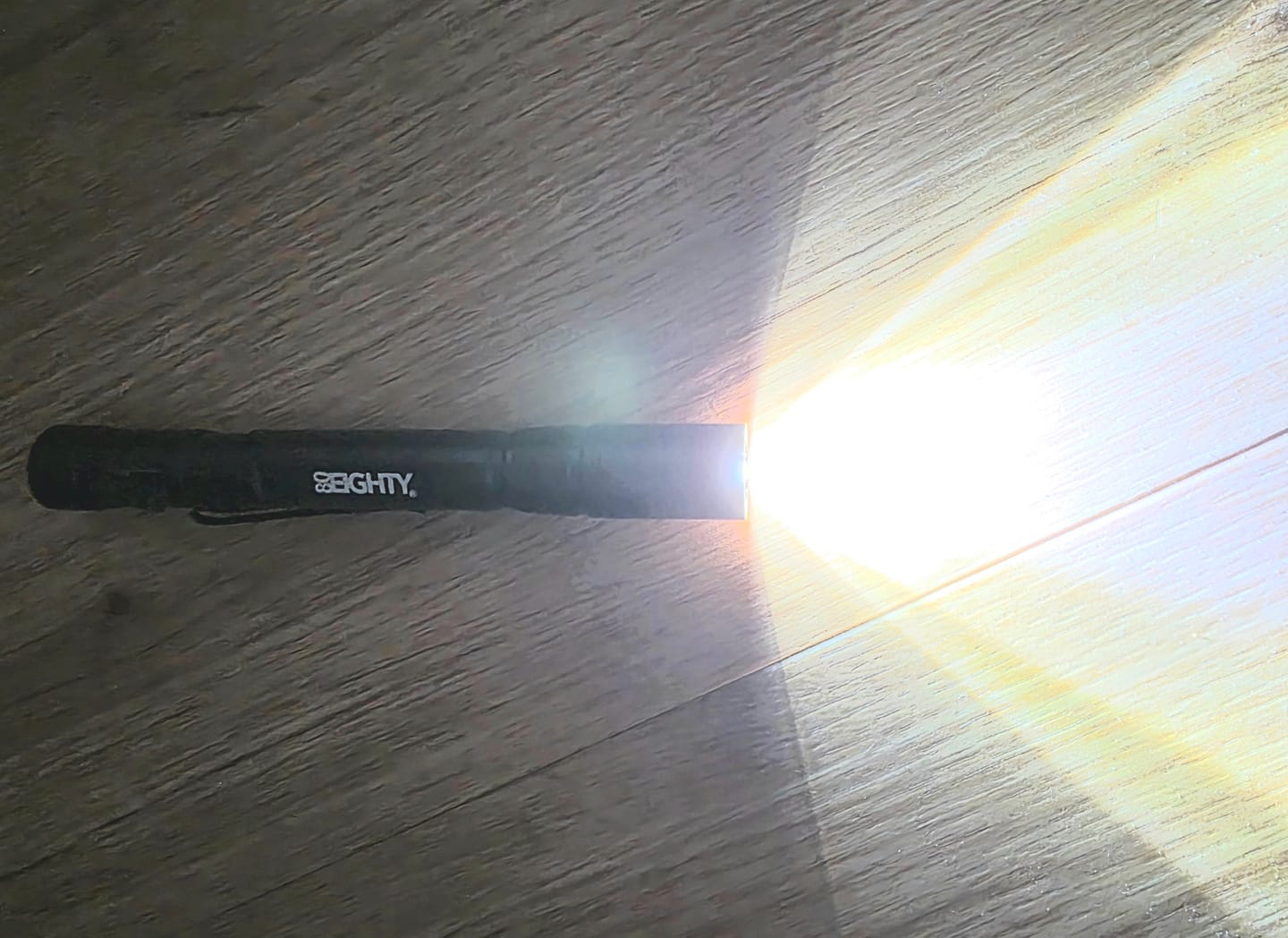 Customer photo review of 80Eighty® Pocket Flashlight