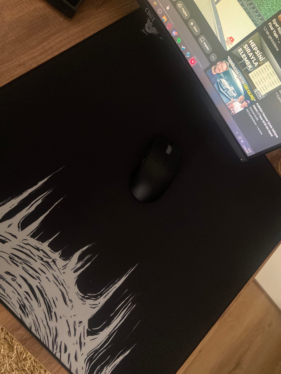 Customer photo review of Wraith Ace Series Poron Mousepad