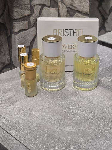 Customer photo review of Shy Love