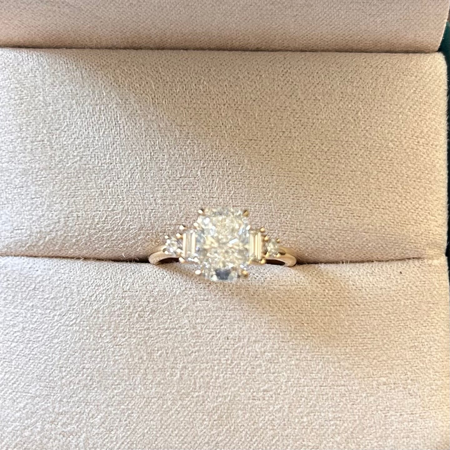 Customer photo review of Tessa