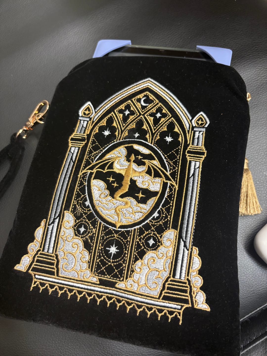Customer photo review of Dragon Lore eReader Sleeve