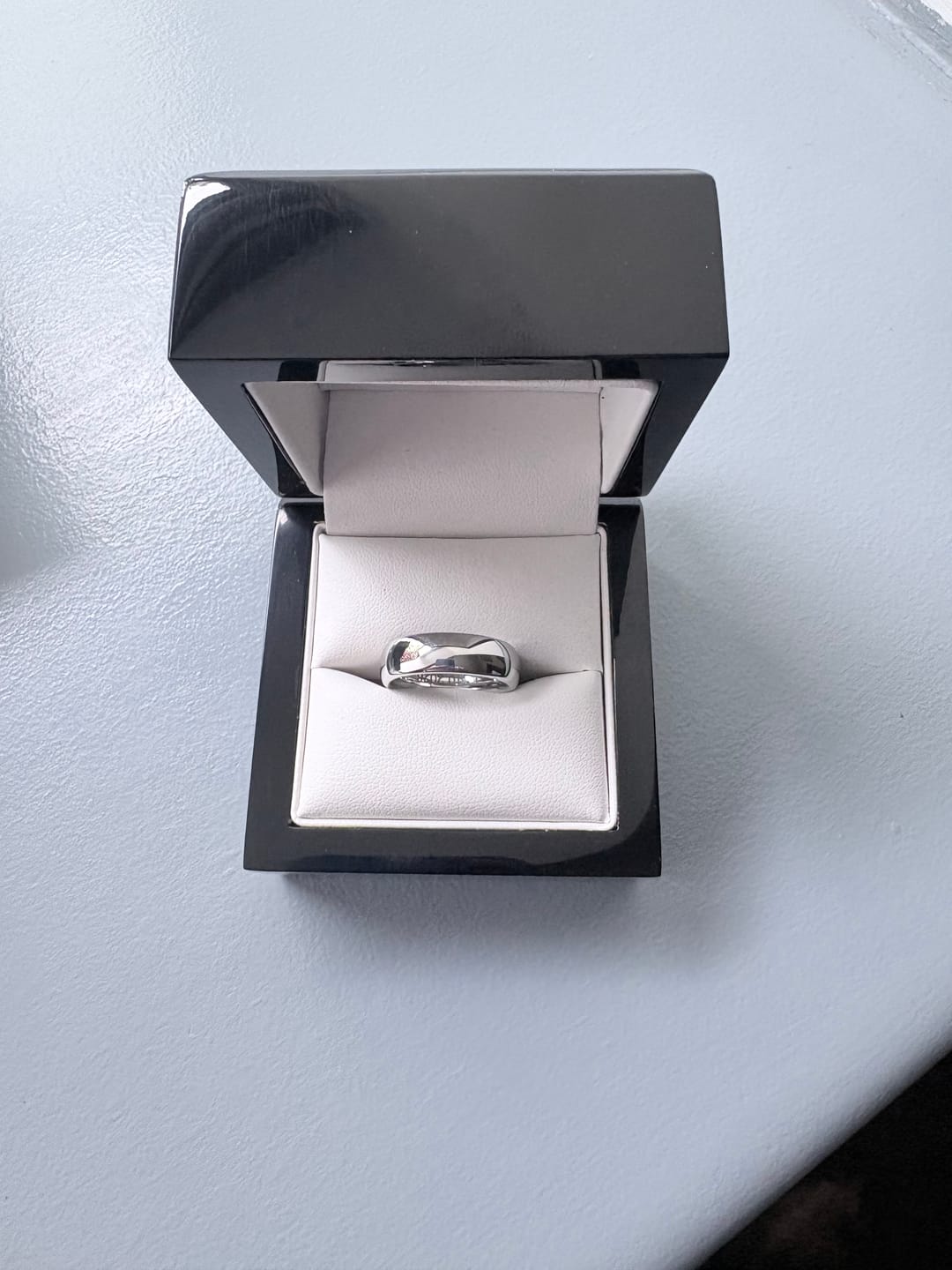 Customer photo review of The White Gold Wonder Ring Set