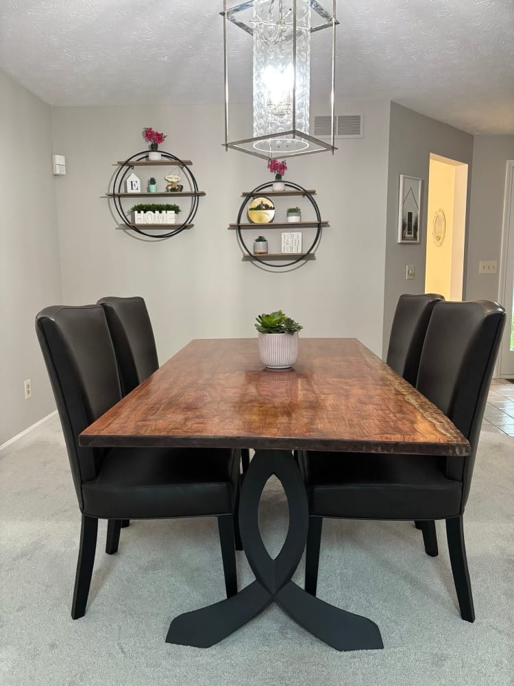 Customer photo review of 418 Curva 28" H Dining Table Curved Legs for Live Edge Wooden Slap