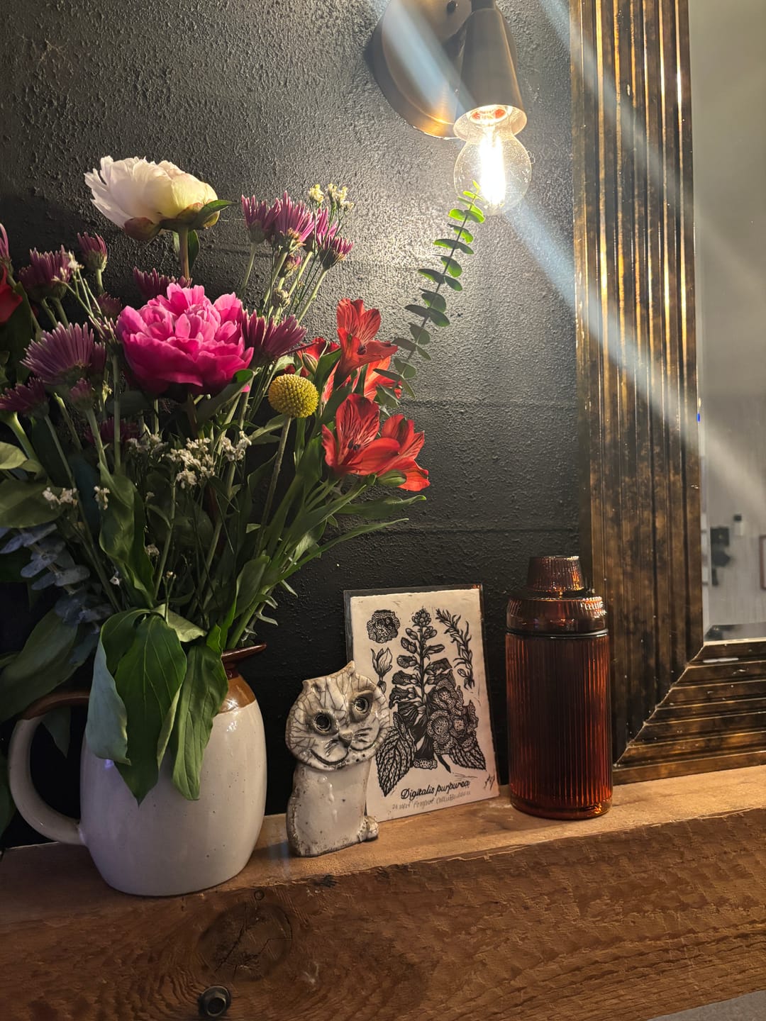 Customer photo review of Deco Gravity Bong